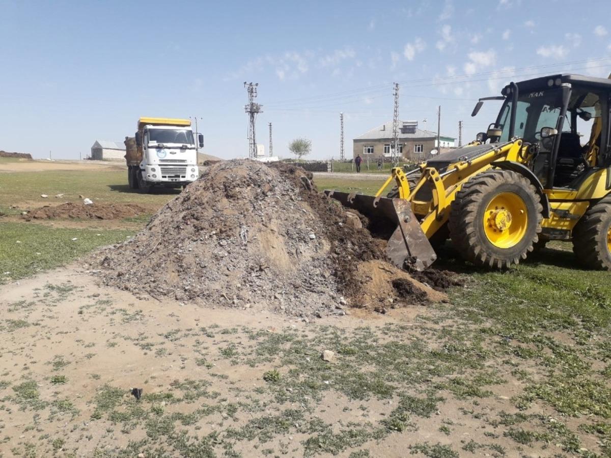 &Ccedil;aldıran Belediyesinden temizlik seferberliği