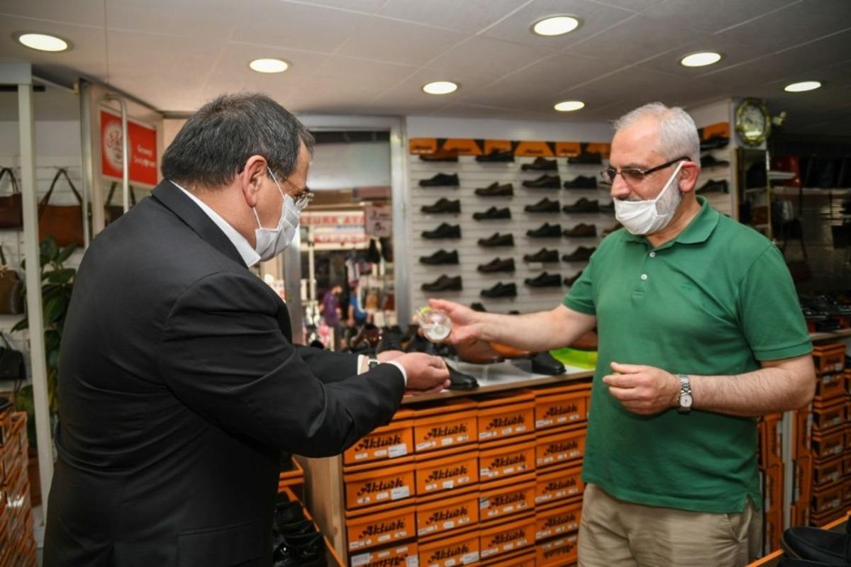 Başkan Demir: &ldquo;Ekonominin temelini esnaf oluşturuyor&rdquo;