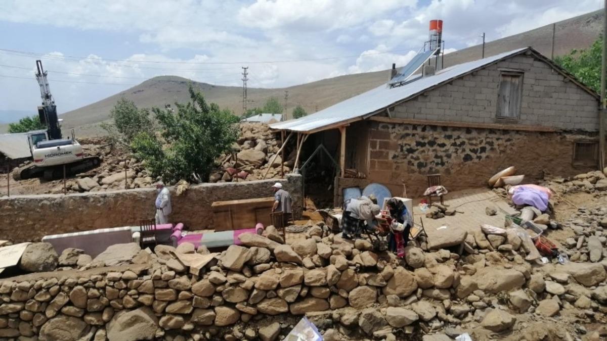 Bing&ouml;l&rsquo;de selden sonra hasar tespit &ccedil;alışmaları başladı