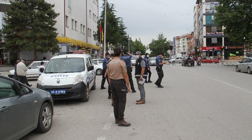 Beyşehir&rsquo;de maske ve mesafe uyarısı