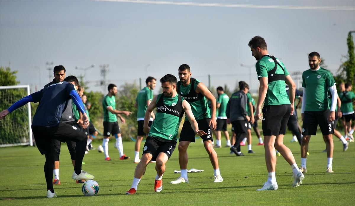 Konyaspor, Sivasspor ma&ccedil;ının hazırlıklarını s&uuml;rd&uuml;rd&uuml;