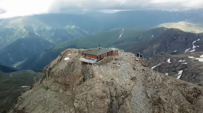 &rsquo;U&ccedil;urumdaki mescit&rsquo; ziyaret&ccedil;ilerini hayran bırakıyor