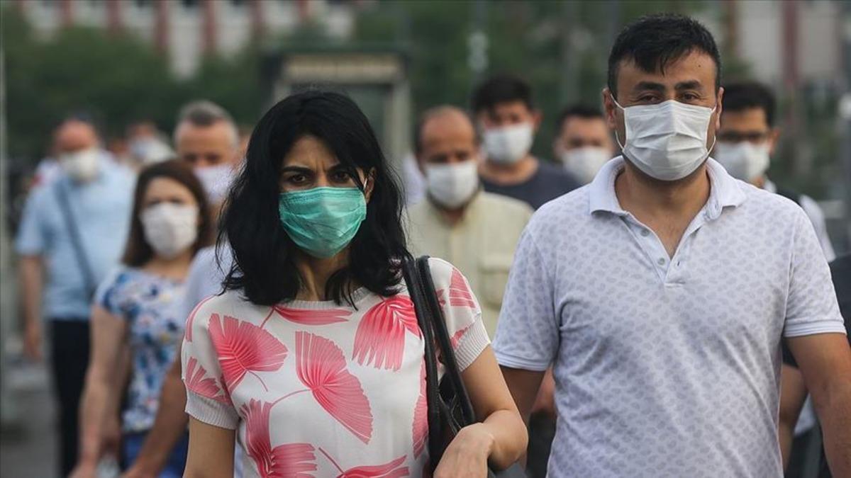 İl&ccedil;eden il&ccedil;eye farklılık g&ouml;steriyordu! İşte İstanbul'da maske takmayana verilecek ceza