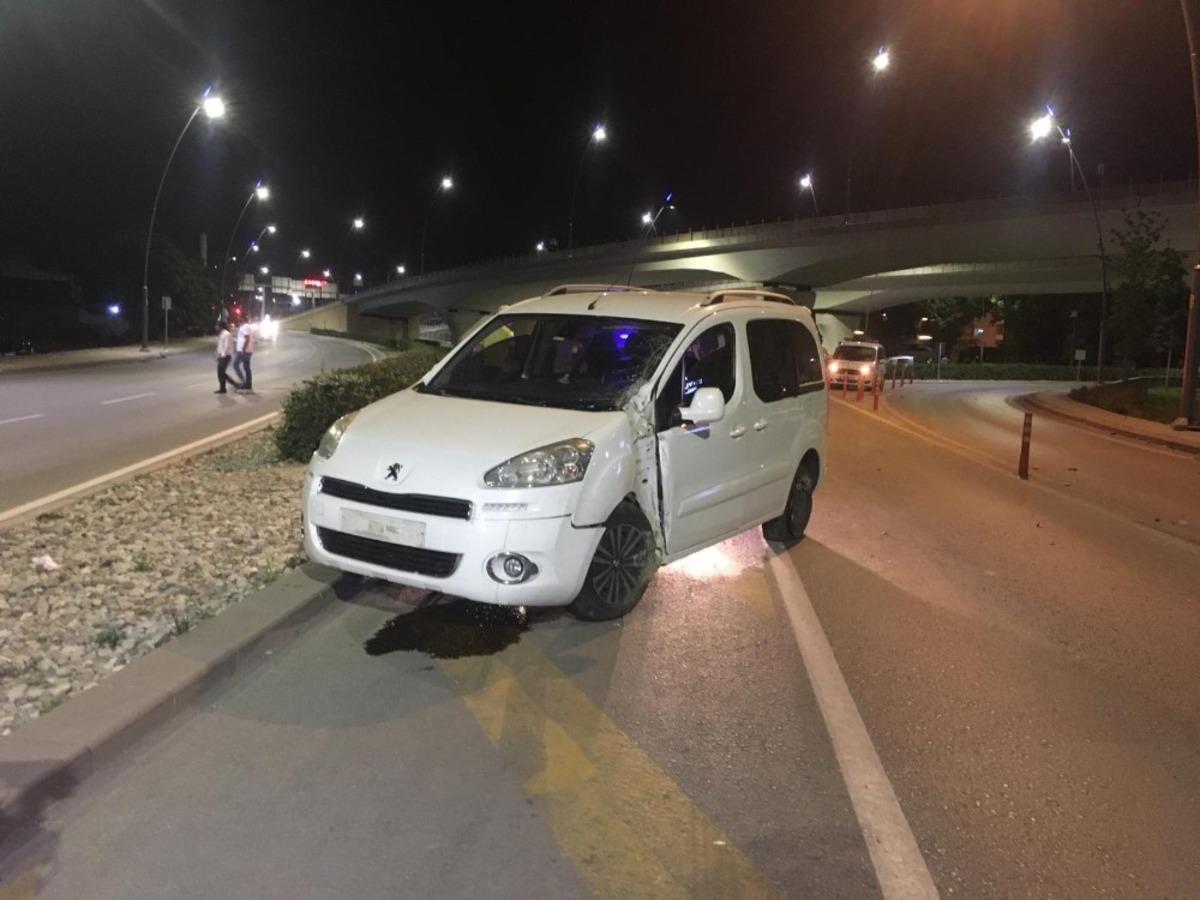 Ceza yememek i&ccedil;in ka&ccedil;tı; hem ceza yedi hem de kaza yaptı