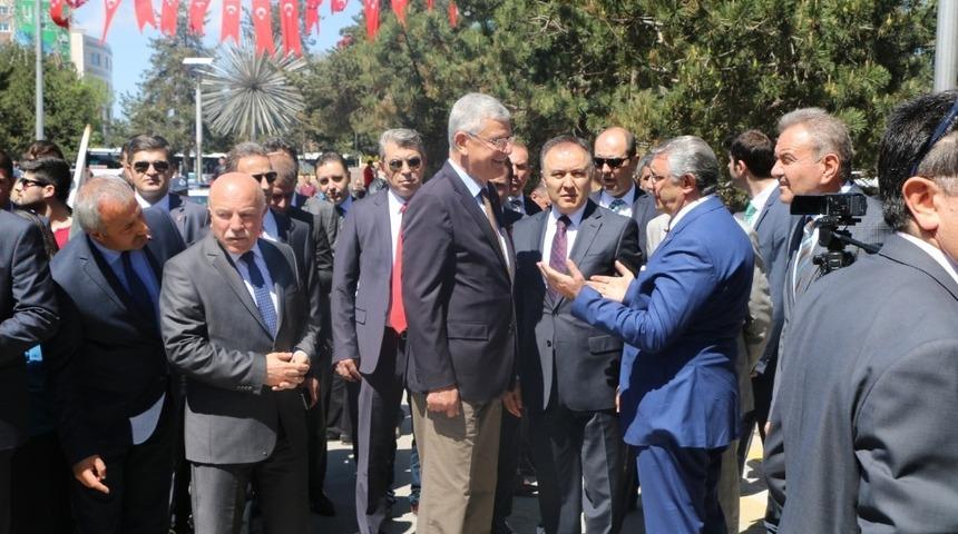 G&uuml;neş Vakfı Başkanı Prof. Dr. Alpaslan Ceylan&rsquo;dan Volkan Bozkır&rsquo;a tebrik mesajı