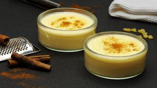 Muhallebi tarifi: Bu kadar kolayını görmediniz sadece 15 dakikanızı alacak!