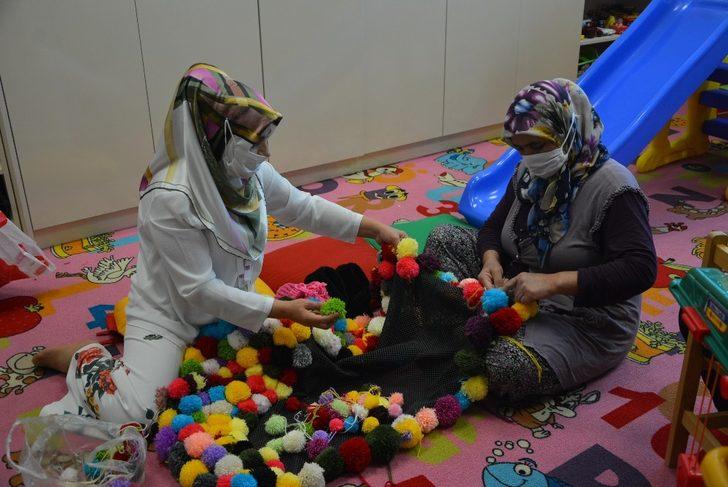 PAÜ Hastanesinde çocuklar eğitimden geri kalmadı G3