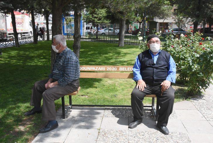 Eskişehir’de sosyal mesafeden eser yok G1