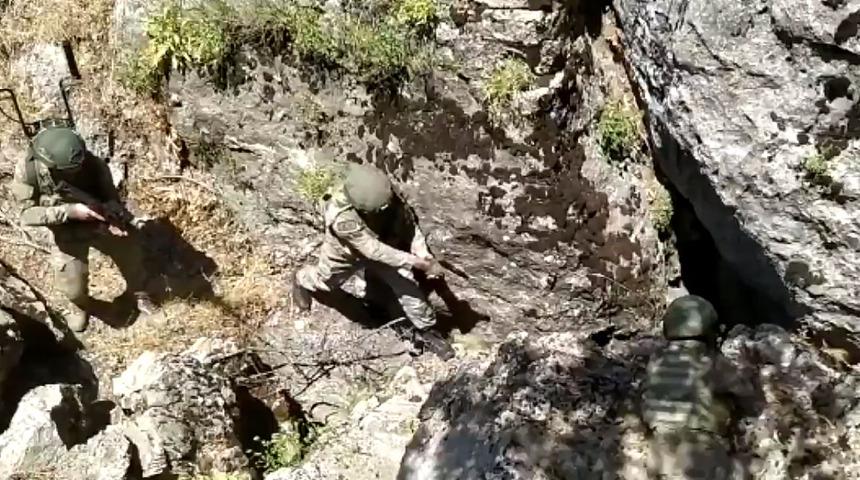 MSB: Komandolarımız, terör örgütüne darbe vurmaya devam ediyor