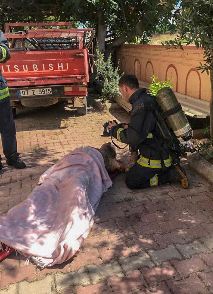 Yorgana düşürdüğü sigaradan çıkan yangında ağır yaralandı G2