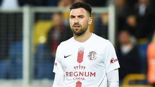 Fenerbahçe ve Trabzonspor Sinan Gümüş için karşı karşıya