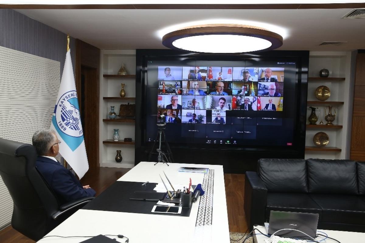 Başkan B&uuml;y&uuml;kkılı&ccedil;&rsquo;tan Alman başkanlara &ccedil;ağrı