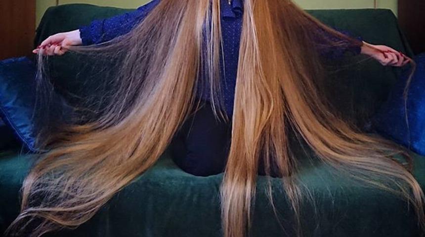 34 yıldır saçına makas değmedi!
