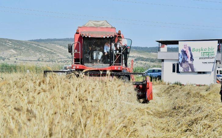 Menemen’de hasat bayramı G1