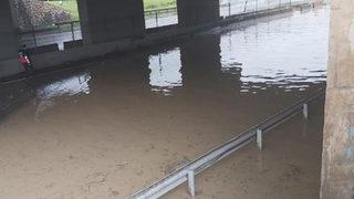 Birçok ilde sağanak etkili oldu! İstanbul istikameti trafiğe kapandı