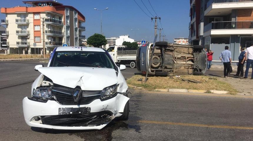 Aydın&rsquo;da trafik kazası: 2 yaralı