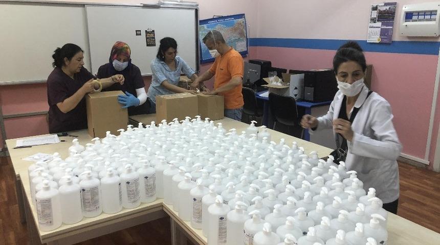 LGS dezenfektanları Gazi Meslek Lisesi&rsquo;nden