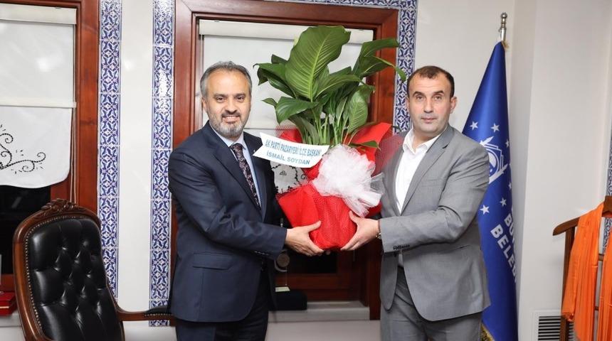 Başkan Soydan&rsquo;dan Bursa B&uuml;y&uuml;kşehir Belediye Başkanı Aktaş&rsquo;ı ziyaret etti