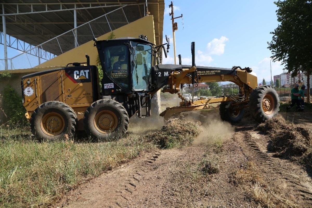 Başkan Atay&rsquo;dan Efeler&rsquo;e yeni spor tesisi