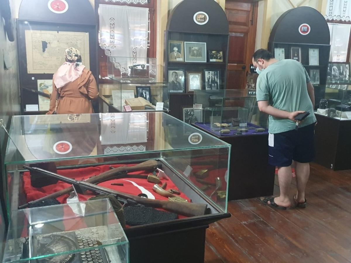 Burhaniye m&uuml;zesi a&ccedil;ıldı