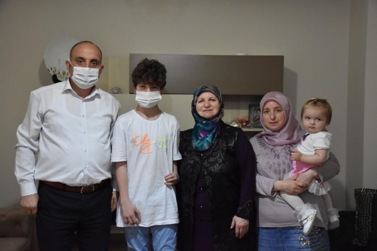 Başkan Kılı&ccedil;, LGS sınavına girecek &ouml;ğrenciye moral desteği verdi