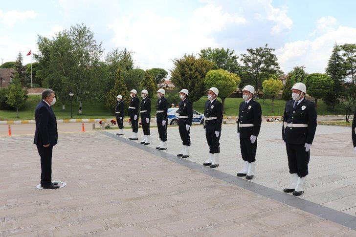 Karaman Valisi Işık görevine başladı G3