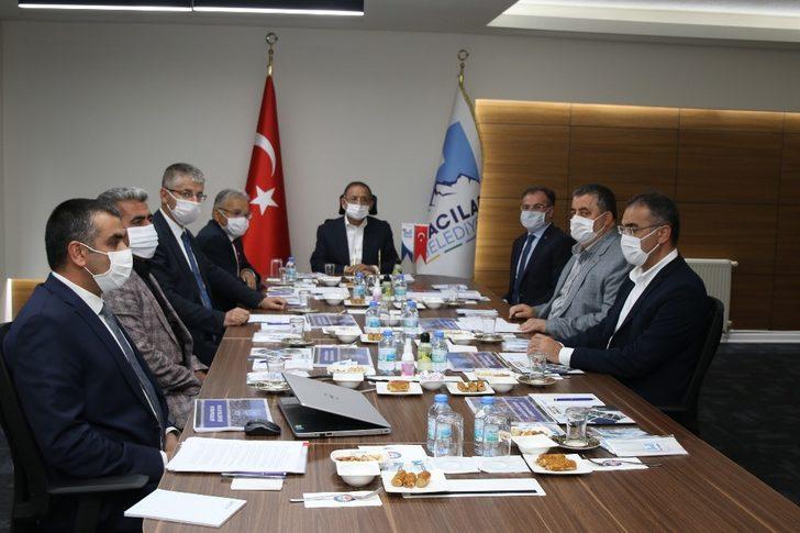 Özhaseki’den Hacılar projelerine tam not G2