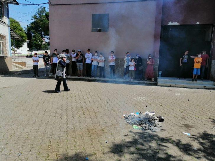 LGS öncesi deneme kitapçıkları yakıldı G2