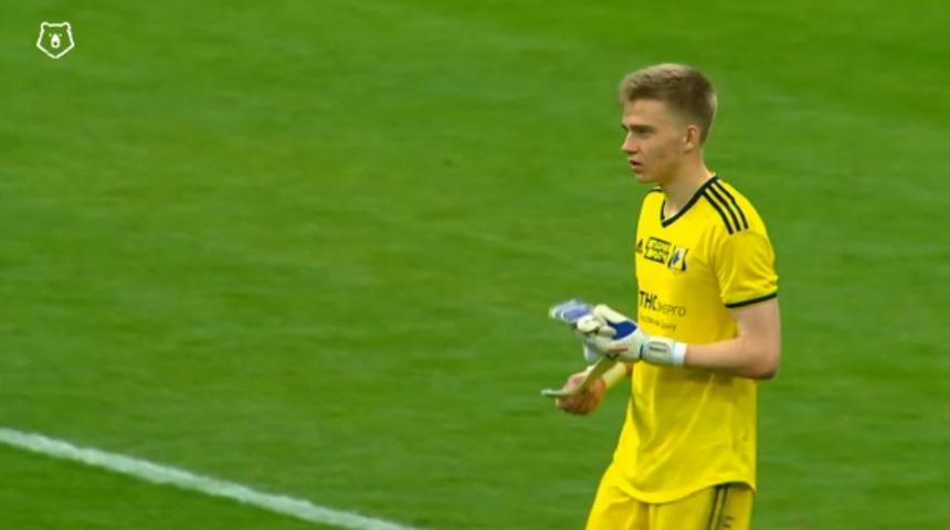 Sochi'ye 10-1'lik skorla yenilen Rostov'un kalecisi Popov maçın adamı oldu