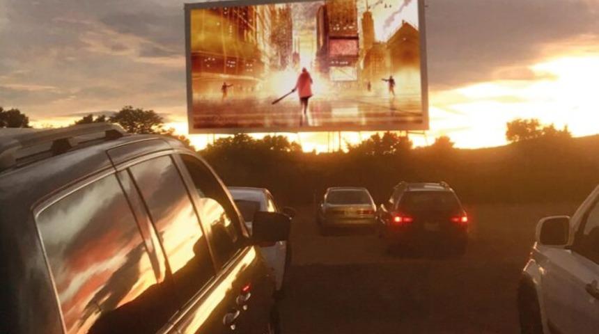 Sinema keyfini arabalara taşıyor