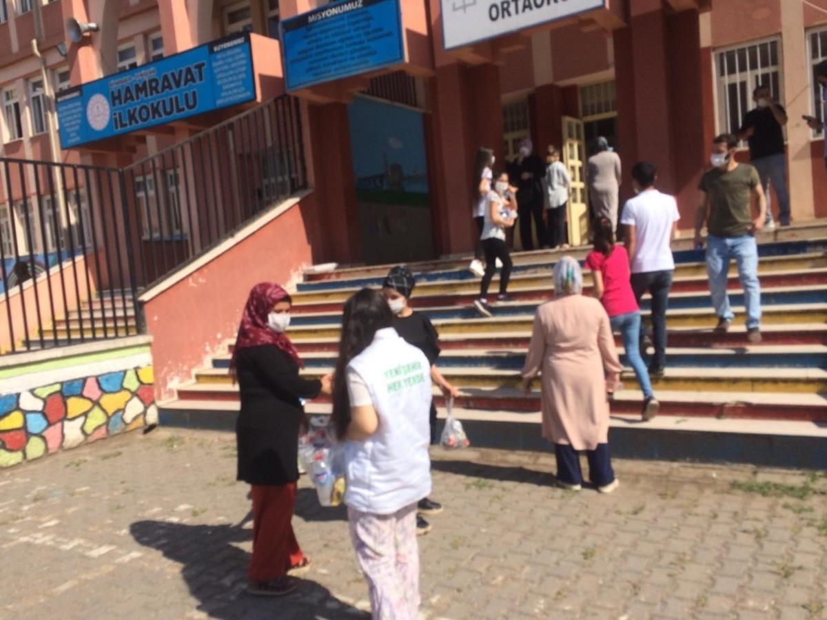 Yenişehir Belediyesi velileri unutmadı