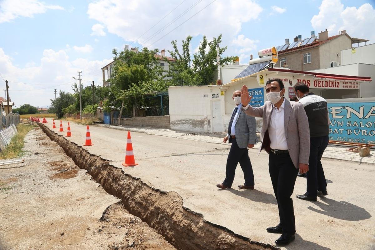 Başkan Kalaycı, Bah&ccedil;elievler Mahallesindeki &ccedil;alışmaları inceledi