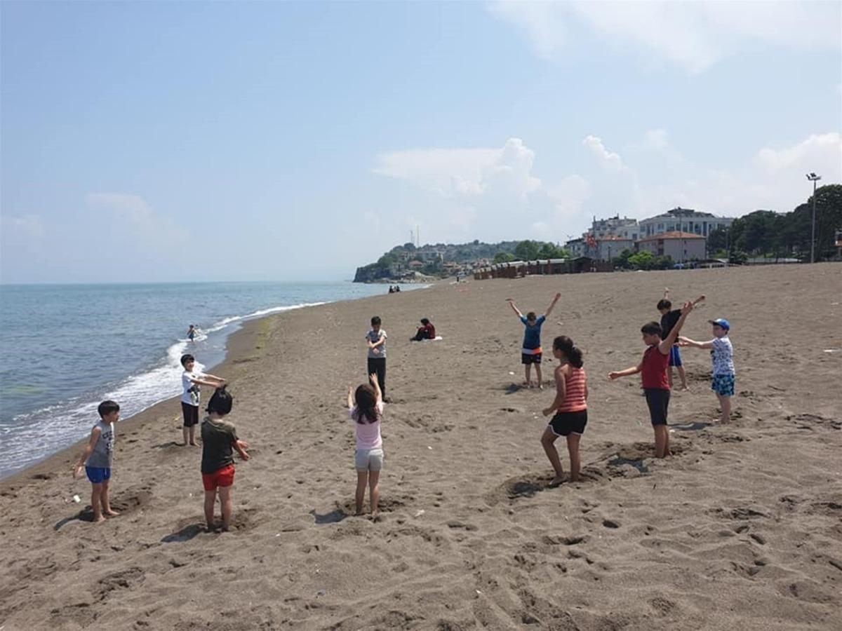 Ak&ccedil;akoca&rsquo;da antrenmanlar sahilde yapılıyor