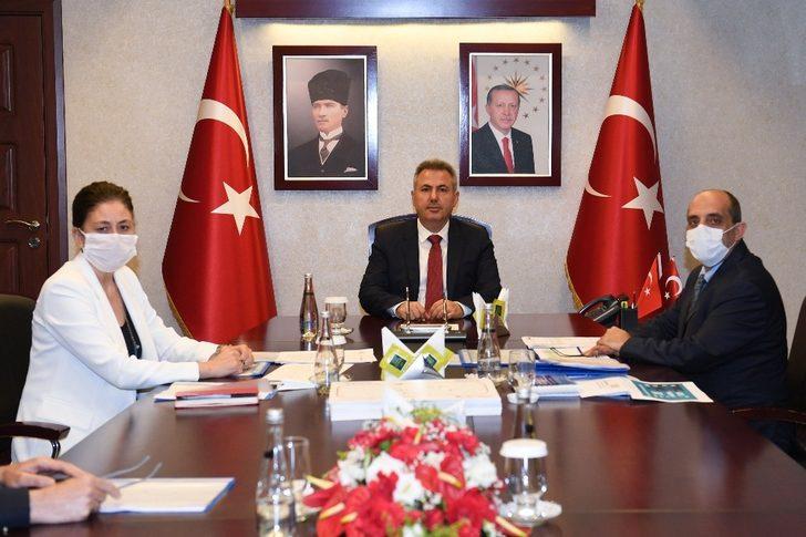 Vali Süleyman Elban, İl Pandemi Kuruluyla bir araya geldi G2