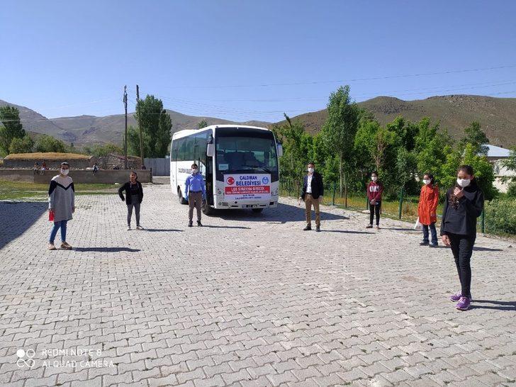 Çaldıran belediyesi, LGS’ye girecek olan öğrencilere servis hizmeti G4