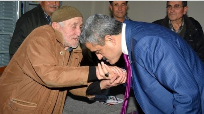 MHP İl Başkanı Alıcık: &Ouml;zveri ve fedakarlığın diğer adı Baba&rsquo;dır