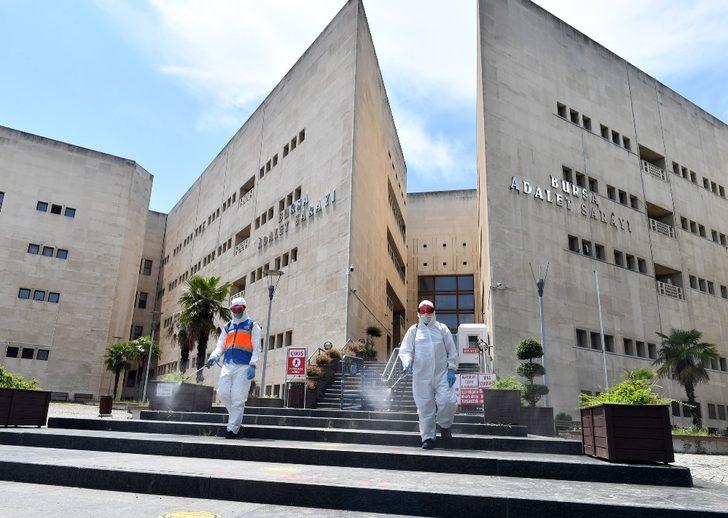 Adliye ve hukuk büroları dezenfekte edildi G1