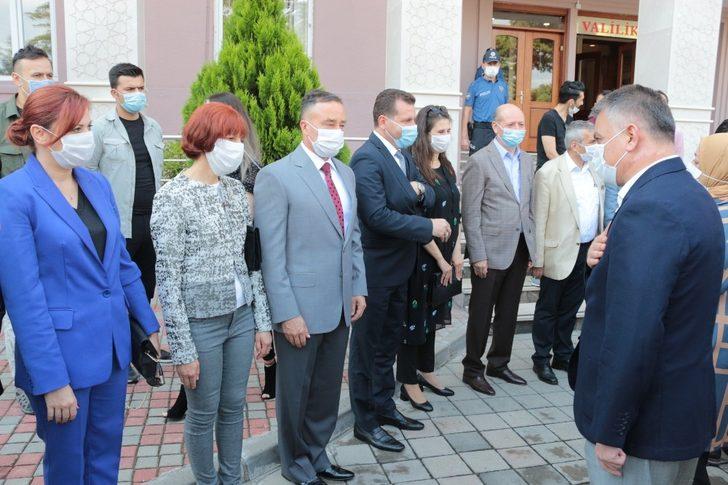 Vali Ersin Yazıcı’ya duygusal uğurlama G5