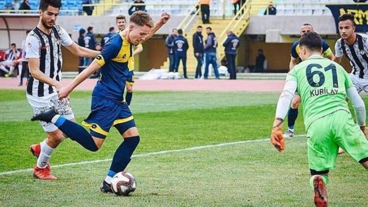 Fenerbah&ccedil;e Barış Sungur transferinde mutlu sona ulaştı
