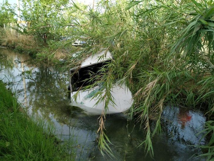 Polisten kaçtı, kanala uçtu G3