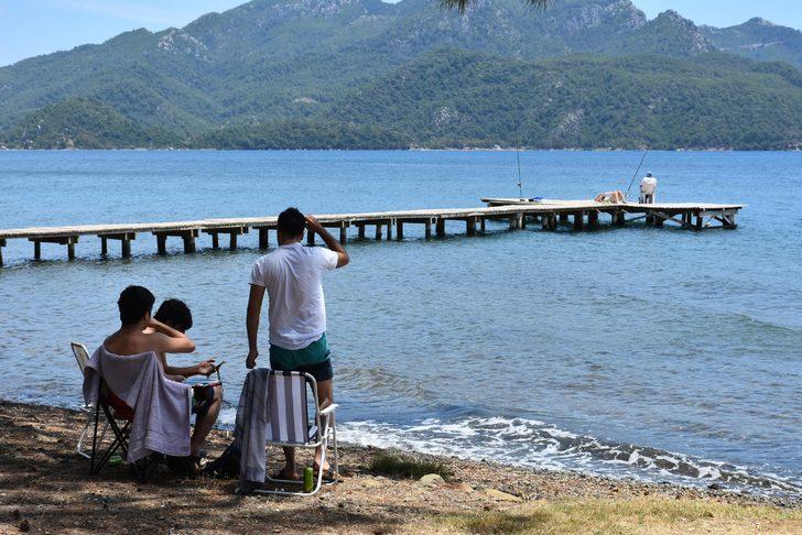 Marmarislilerin koylarda izole deniz keyfi G1