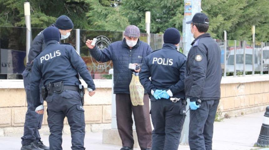 Yarından itibaren maske takmamanın cezası 900 lira