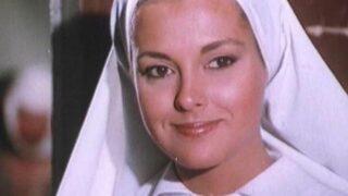 Aydan Şener'den filtresiz bir bikinili poz daha! 