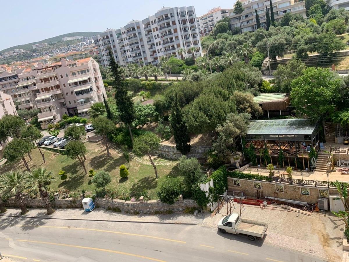 Kuşadası&rsquo;nda yeşil alan tartışması