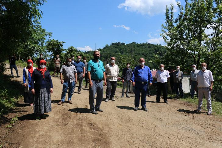 Başka mahalleye kaydedilen mahalleli, 13 yıldır çözüm arıyor G4