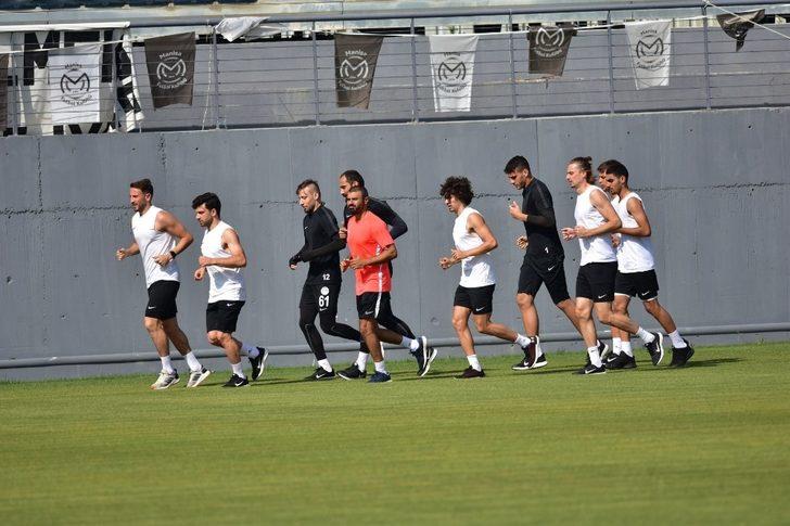 Teknik Direktör Cihat Arslan çalışmalardan memnun G3