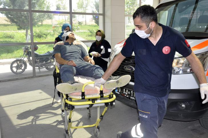 Tartıştığı postacının kulağını ısırarak kopardı G3