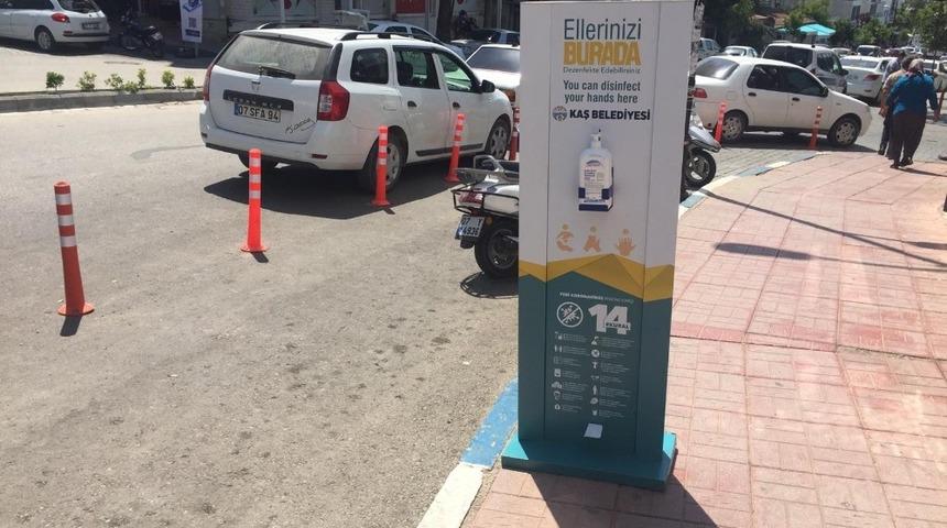 Kaş&rsquo;ta dezenfekte noktaları oluşturuldu