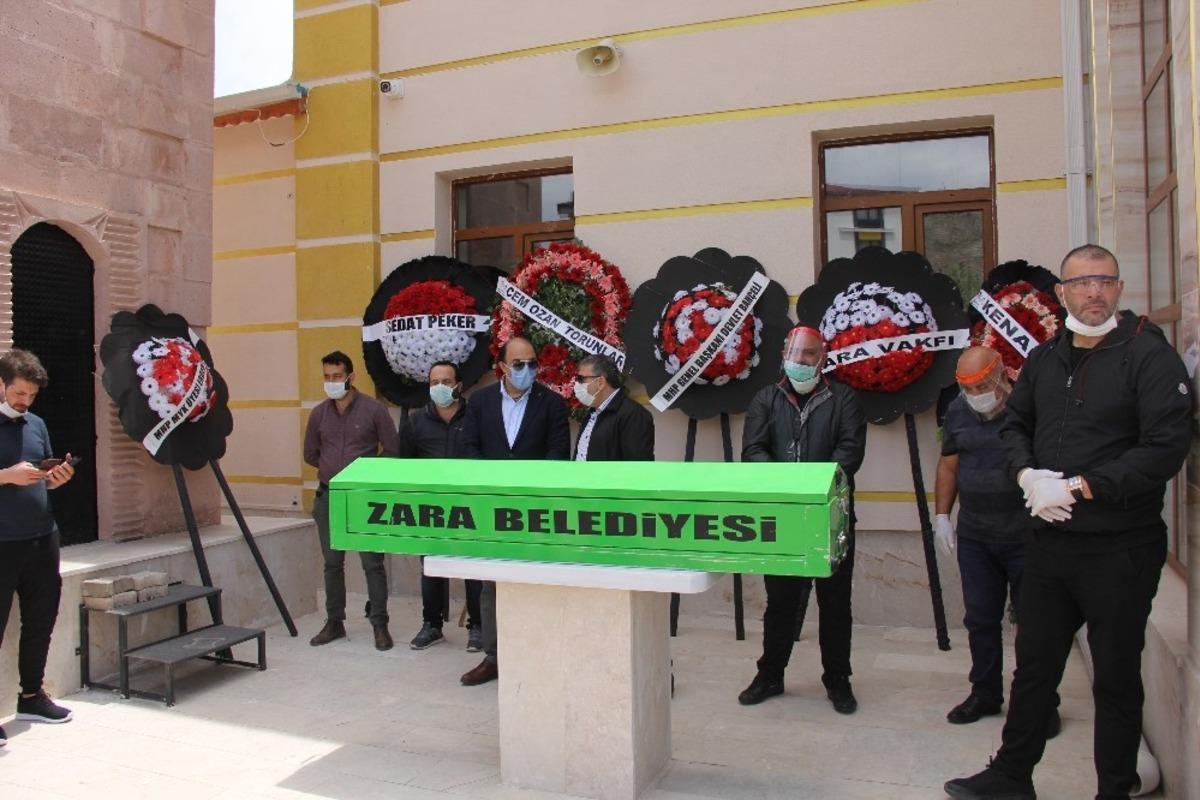 Dr. Namık Kemal Kurt, Zara&rsquo;da toprağa verildi