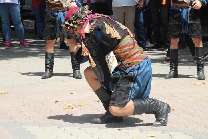 Yenilenen Çakırbeyli Pazarı’nda renkli görüntüler G4